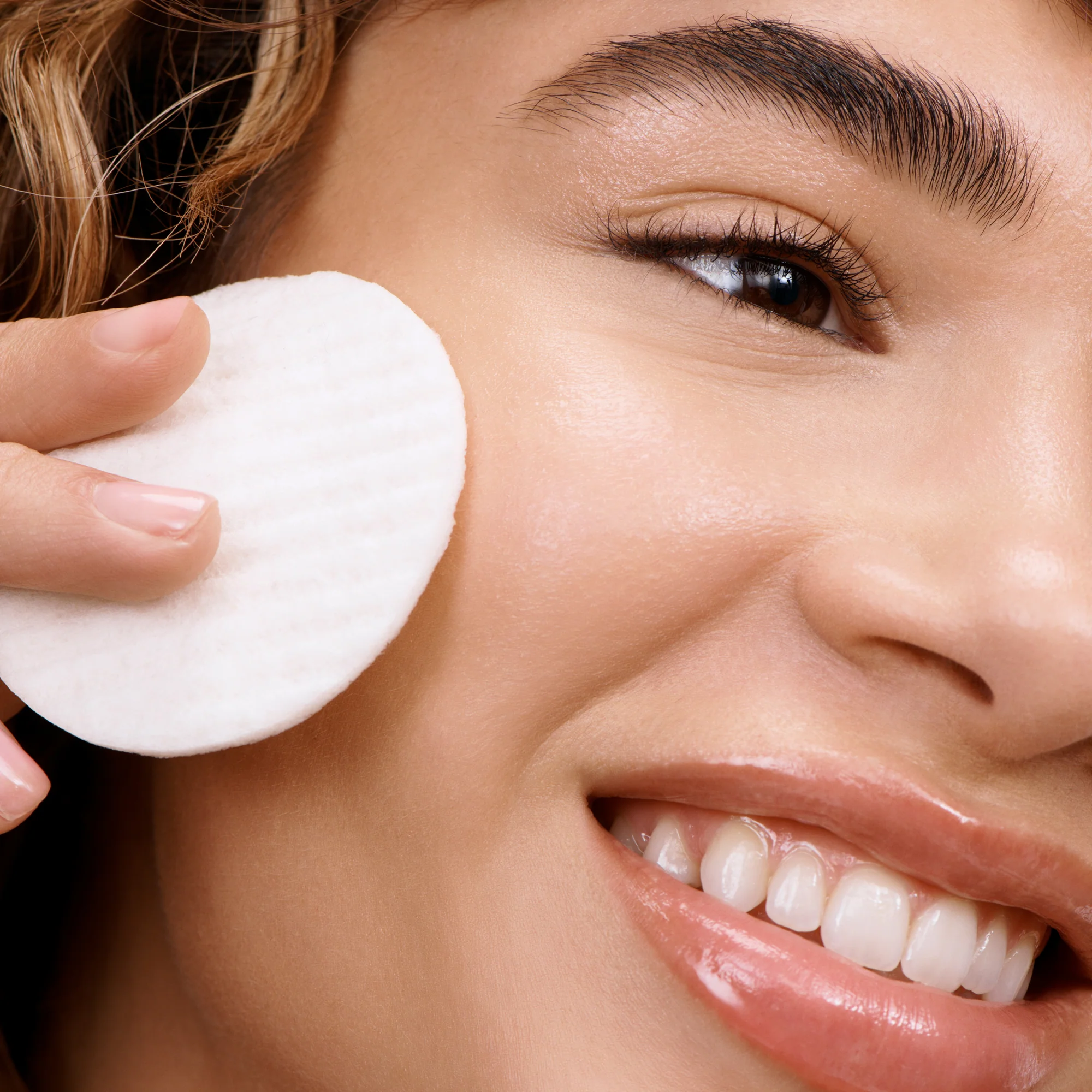 Model01_2_ec069e86-8bac-4b89-b881-41e87b7e7886_jpgv1742834758